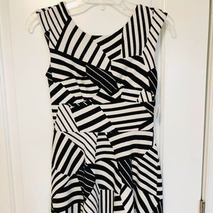 FLAMINGO BLACK AND WHITE DRESS